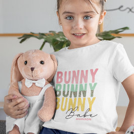 Bunny Babe Cute Modern Girly Easter, speciaal gepe T-shirt