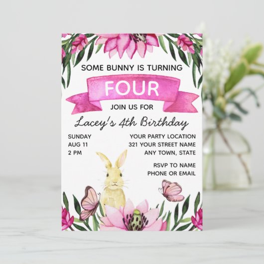 Bunny Birthday Uitnodiging (Staand voorkant)