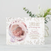 Bunny draait de eerste verjaardagsfoto van een mei kaart (Staand voorkant)