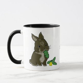 Bunny eating dandelion mok
