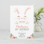 Bunny face verjaardagsuitnodiging kaart (Staand voorkant)