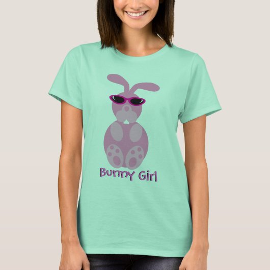 Bunny Girl Pink Rabbit met zonnebril T-shirt (Voorkant)