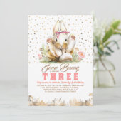 Bunny Gold Glitters Pink Floral Birthday Kaart (Staand voorkant)