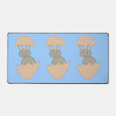 Bunny Hatching van Egg Weird Bureaumat (Voorkant)