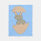 Bunny Hatching van Egg Weird Fleece Blanket Deken (Voorkant)
