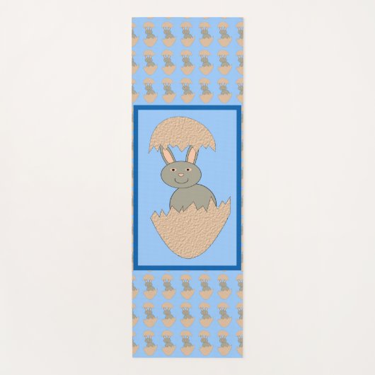 Bunny Hatching van Egg Weird Yogamat (Voorkant)