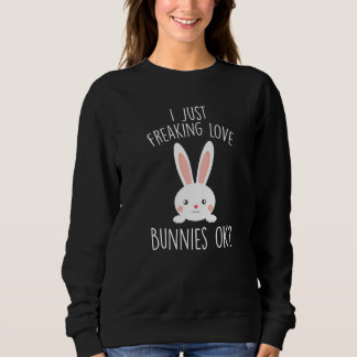 Bunny, ik ben gewoon bezig met liefdesBunnies. Trui