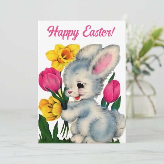 Bunny in Bloemen Gelukkig Pasen Custom Retro Feestdagenkaart (Staand voorkant)