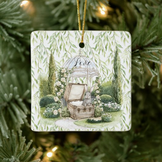 Bunny in Chest Green Leaves Floral Christmas Keramisch Ornament (Boom)