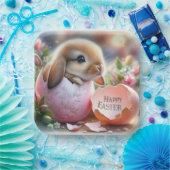 Bunny in een decoratief ei met bloemen papieren bordje (Feest)