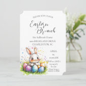 Bunny in mand met eieren Paasbrunch Kaart (Staand voorkant)