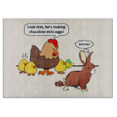 Bunny makes chocolate poop funny cartoon snijplank (Voorkant)