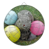 Bunny met roze blauw geel ei dartbord (Voorkant)