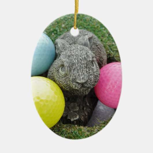 Bunny met roze blauw geel ei keramisch ornament (Voorkant)