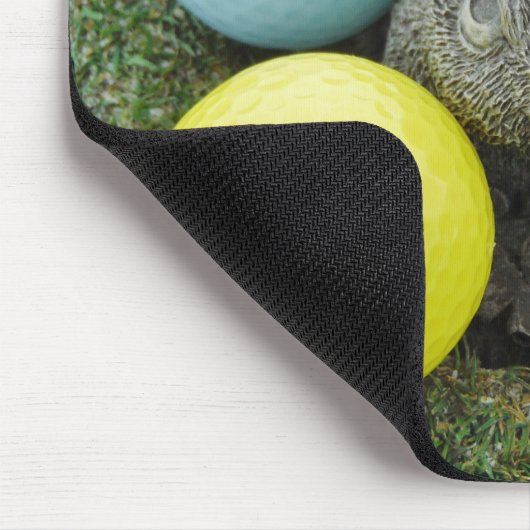 Bunny met roze blauw geel ei muismat (Hoek)