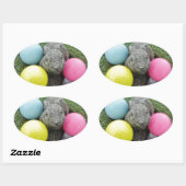 Bunny met roze blauw geel ei ovale sticker (Vel)