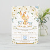 Bunny Rabbit Bloemen Gewricht Verjaardag Zus Broer Kaart (Staand voorkant)