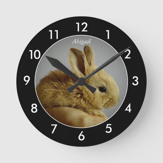 Bunny Rabbit Personalized Black Border  Ronde Klok (Voorkant)