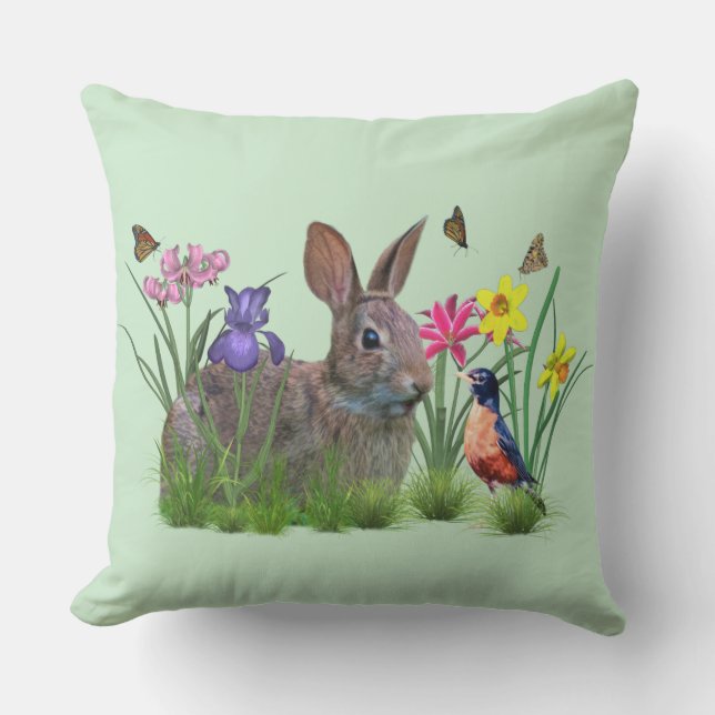 Bunny Rabbit, Robin en Flowers. Personaliseerbaar Buitenkussen (Voorkant)