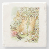 Bunny Rabbits: Blackberry Picking (Beatrix Potter) Stenen Onderzetter (Voorkant)
