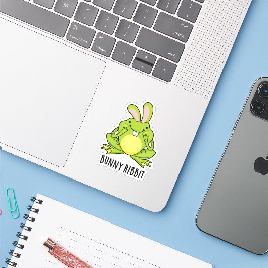 Bunny Ribbit Funny Rabbit Frog Pun Sticker (Laptop met iPhone)