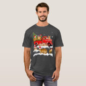 Bunny Riding Red Truck Xmas Merry Kerstmis T-shirt (Voorkant volledig)