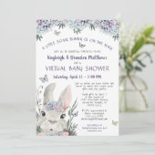 Bunny Waterverf Floral Paarse Virtual Baby shower Kaart (Staand voorkant)
