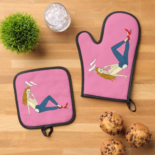 bunnygirl ovenwant & pannenlap set (Top down)