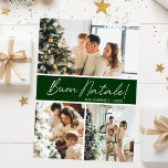 Buon Natale Photo Collage Feestdagenkaart<br><div class="desc">Deze fantastische 3 foto vakantiekaart met "Buon Natale!" in een modern script lettertype en uw familienaam en jaar in een fris traditioneel petten lettertype, zowel in wit als donkergroen met een bijpassende achterkant, is ideaal voor het verzenden naar uw familie en vrienden. Iedereen zal het leuk vinden om nieuwe foto's...</div>