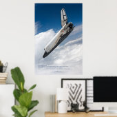 Buran Shuttle: Majestueuze atmosferische afdaling Poster (Thuiskantoor)