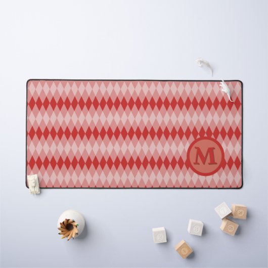 Bureaumat - Argylepatroon in rood met monogram (Kindertafel)