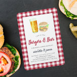 Burgers & Beer Rehearsal Dinner Invitation Kaart<br><div class="desc">Casual uitnodigingen voor het diner " hamburgers en bier " bevatten illustraties van de waterverf en een rode en witte grens met gingham . Ideaal voor zomerse of buitenrepetitieve diners,  deze casual kic-uitnodigingen zijn eenvoudig aan te passen aan uw feestelijke details.</div>