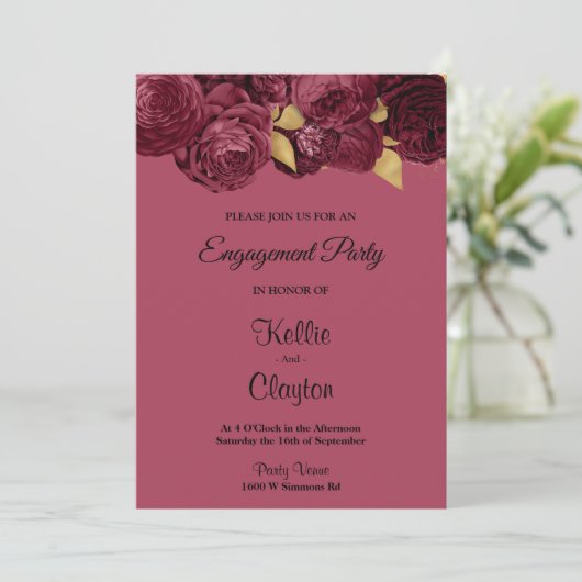 Burgundy and Gold Floral Engagement Party Kaart (Staand voorkant)