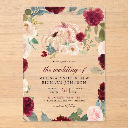 Burgundy and Peach Floral Pumpkin Wedding Acryl Uitnodigingen (Voorkant)