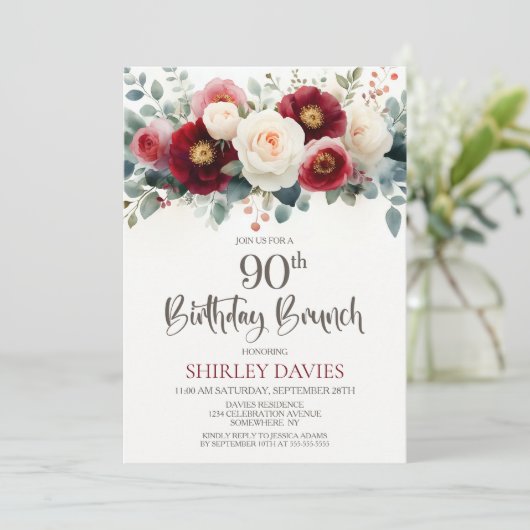 Burgundy and White Floral 90th Birthday Brunch Kaart (Staand voorkant)