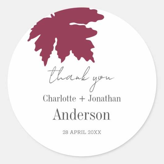 Burgundy Autumn Maple Leaf Wedding Favors Ronde Sticker (Voorkant)