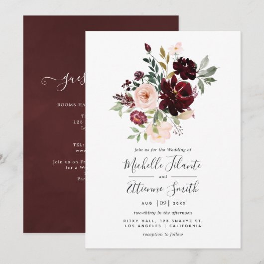 Burgundy Berry en Blush Floral Wedding Invitation Kaart (Voorkant / Achterkant)