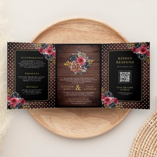 Burgundy Black Floral Roses Rustic Wood Wedding Drieluik Uitnodiging