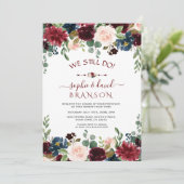 Burgundy Blue Blush Floral Calligraphy die we nog  Kaart (Staand voorkant)