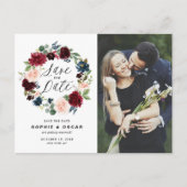 Burgundy & Blue Floral Wreatfoto Save the Date Aankondigingskaart (Voorkant)