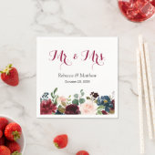 Burgundy Blush Blue Floral Mr. en Mrs Wedding Servet (Insitu)