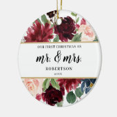 Burgundy Blush Floral Eerste Kerstmis Keramisch Ornament (Links)