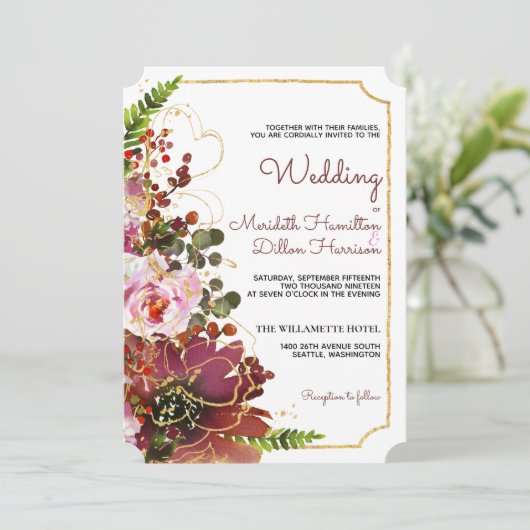 Burgundy Blush Floral Gold Modern Wedding Kaart (Staand voorkant)