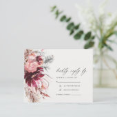 Burgundy Blush Floral Pampas Grass Wedding RSVP En Informatiekaartje (Staand voorkant)