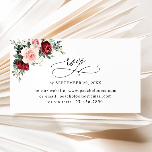 Burgundy Blush Floral Wedding Online RSVP-kaarten Visitekaartje