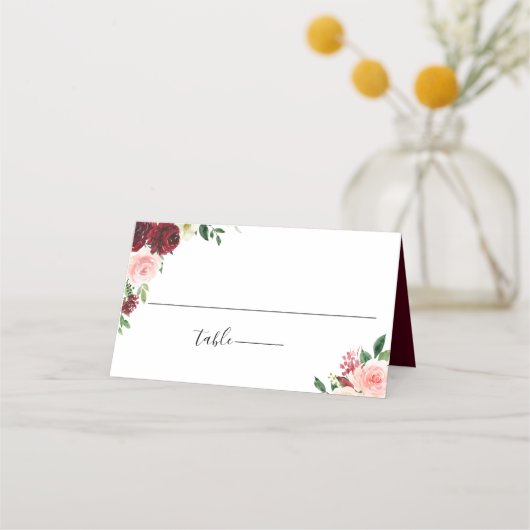 Burgundy Blush Floral Wedding Plaatskaartje (Voorkant)
