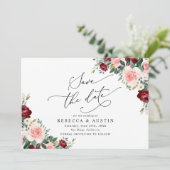 Burgundy Blush Floral Wedding Save the Date Kaart (Staand voorkant)