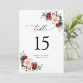 Burgundy Blush Floral Wedding Table Number Kaarten (Staand voorkant)