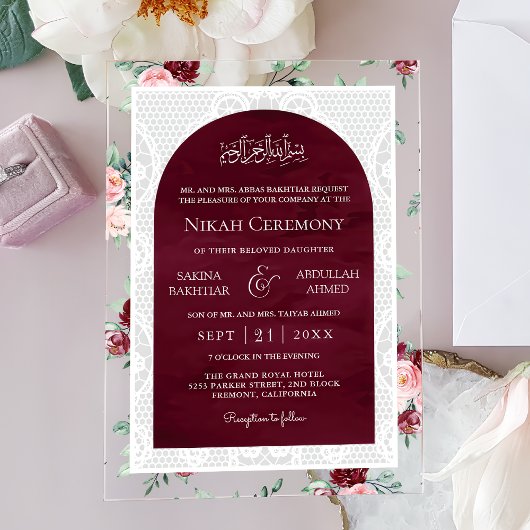 Burgundy Blush Floral White Lace Muslim Wedding Acryl Uitnodigingen
