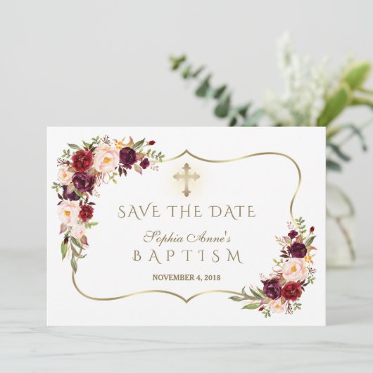 Burgundy Blush Flowers Gold Girl Baptisme Save The Date (Staand voorkant)